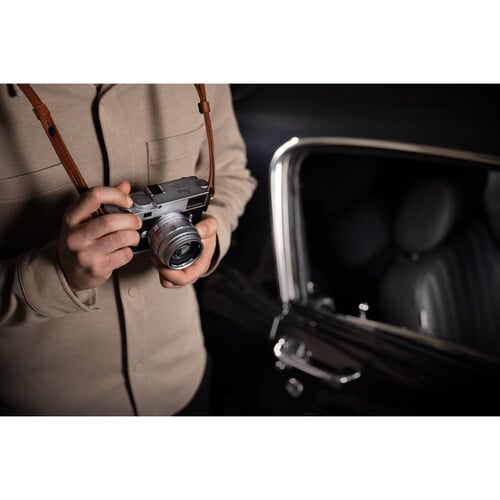 1024456_C.jpg - Leica Summilux-M 50mm f/1.4 Lens (Leica M, Silver, 2025 Version) - Thumbnail 3