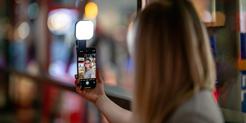 1024646_A.jpg - Newell Sunny Magnetic Pocket LED Light with Clamp and Cold Shoe Adapter - Thumbnail 1