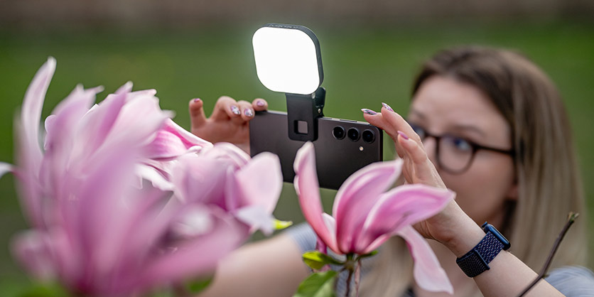 1024646_B.jpg - Newell Sunny Magnetic Pocket LED Light with Clamp and Cold Shoe Adapter - Image 2