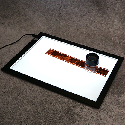 1025176_A.jpg - Camera Armour LED Light Pad (A3) Ultra Slim Professional LED Light Box - Image 1