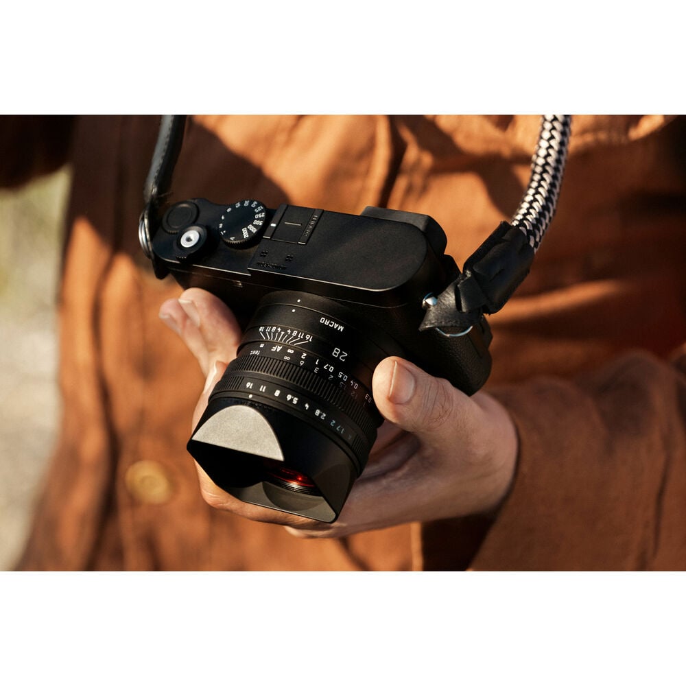 1025806_E.jpg - Leica Q3 Monochrom Digital Camera - Image 5