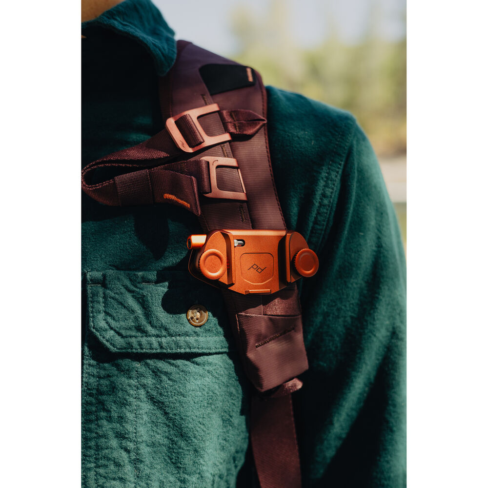 1025956_B.jpg - Peak Design Capture Camera Clip v3 (Eclipse) - Thumbnail 2