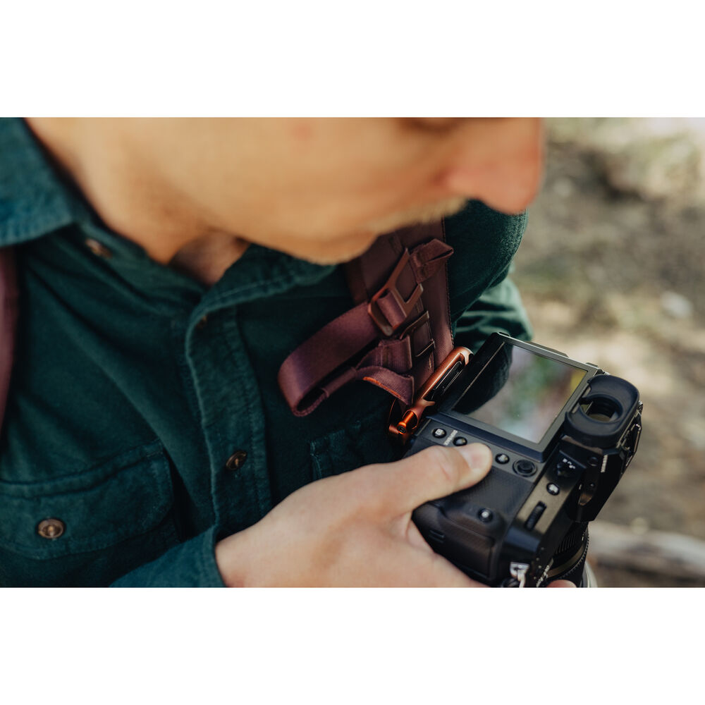 1025956_D.jpg - Peak Design Capture Camera Clip v3 (Eclipse) - Thumbnail 4