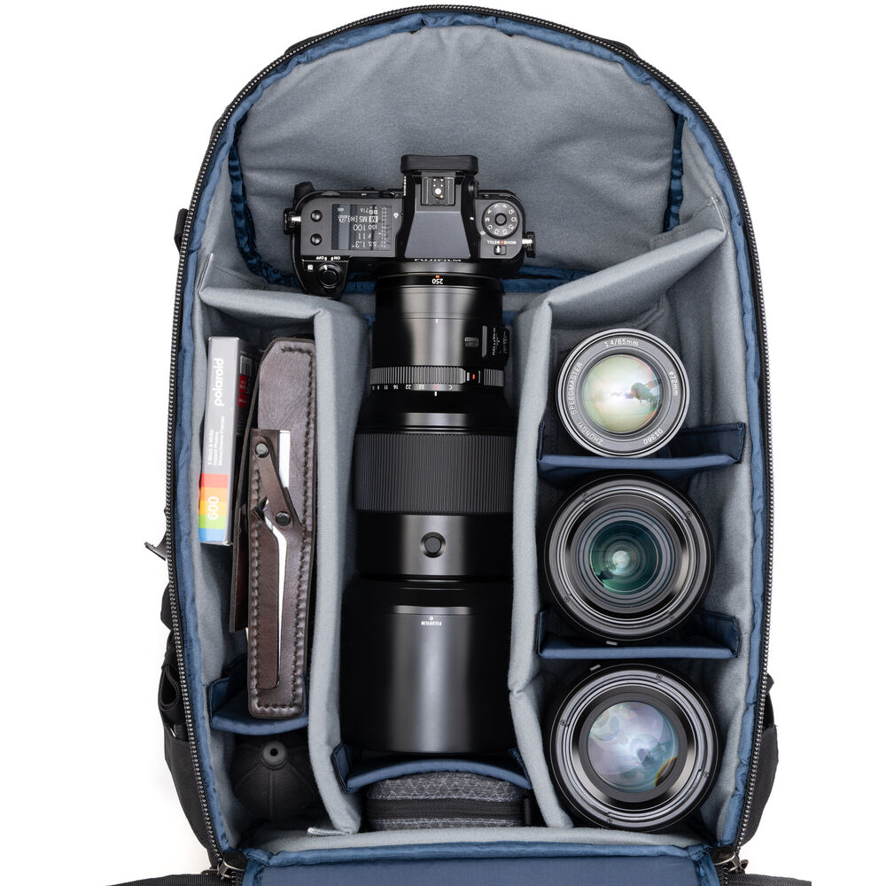 1026796_D.jpg - Think Tank DarkLight Backpack (Montane Green, 25L) - Image 4