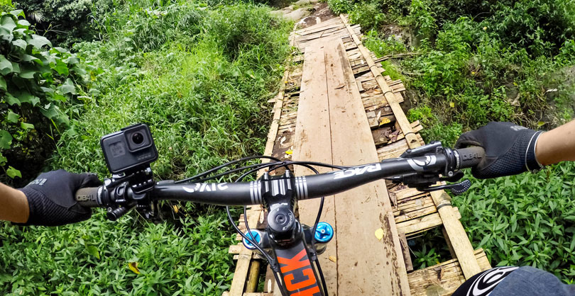 1012647_A.jpg - GoPro Handlebar / Seatpost / Pole Mount - Image 1