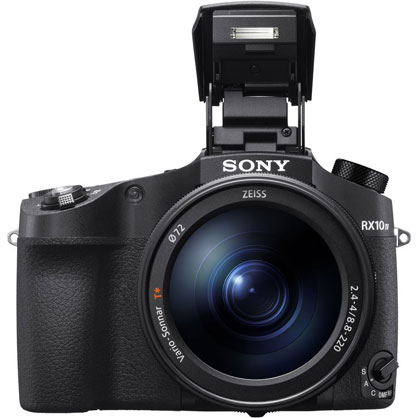 1013987_A.jpg - Sony Cyber-shot DSC-RX10 IV Camera