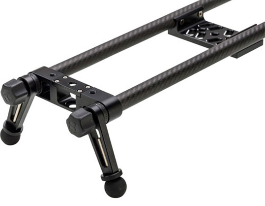 1015757_A.jpg - Benro MoveOver8B 600mm CF slider - Thumbnail 1