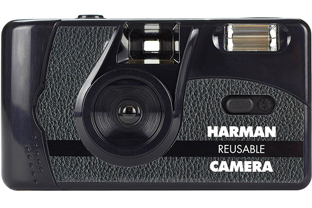 1016027_A.jpg - Harman Reusable 35mm Camera with Flash with 2x Kentmere B&W 400 Film