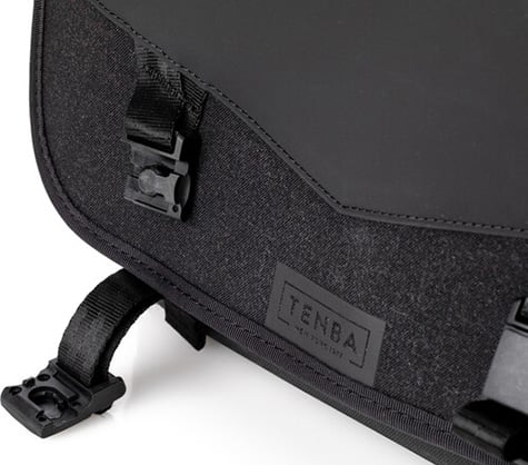 1018957_D.jpg - Tenba DNA 13 DSLR Camera Messenger Bag (Black)