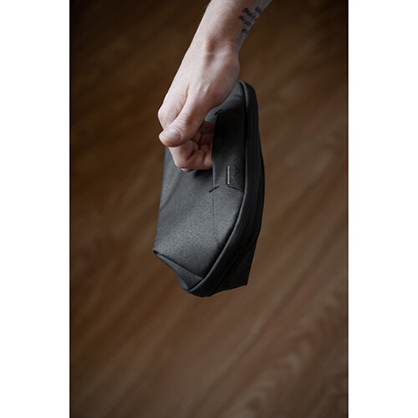 1019237_D.jpg - Peak Design Small Wash Pouch (Black) - Image 4