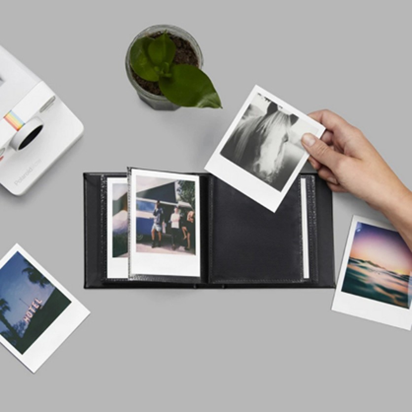 polaroid onestep album