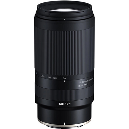Tamron 70-300mm f/4.5-6.3 Di III RXD Lens Nikon Z + Bonus Capture Clip