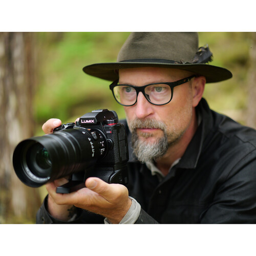 1021667_D.jpg - Panasonic Lumix G9 II Mirrorless Camera - Image 4