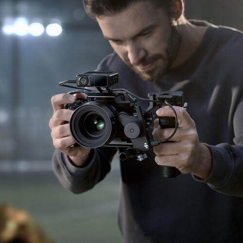 1022597_A.jpg - DJI Focus Pro Creator Combo - Image 1