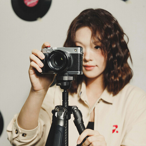 1025217_C.jpg - SmallRig L-Shaped Mount Plate Silicone Handle for FUJIFILM X-E5 (Silver) 5447 - Image 3