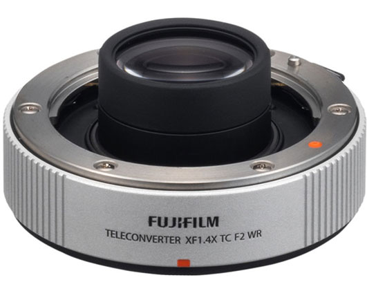 1014638_C.jpg - Fujifilm XF 200mm f/2 OIS WR Lens