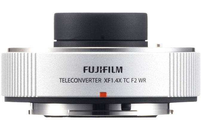1014638_D.jpg - Fujifilm XF 200mm f/2 OIS WR Lens + $900 Cash Back via Redemption