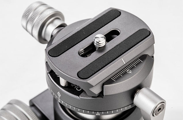 1015988_B.jpg - Benro Gx30 Three Series Arca-Swiss Style Low Profile Aluminum Ballhead With PU56 - Thumbnail 2