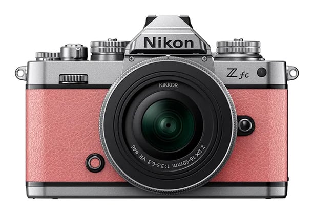 NIKON Z FC Coral Pink NIKKOR Z DX 16-50m