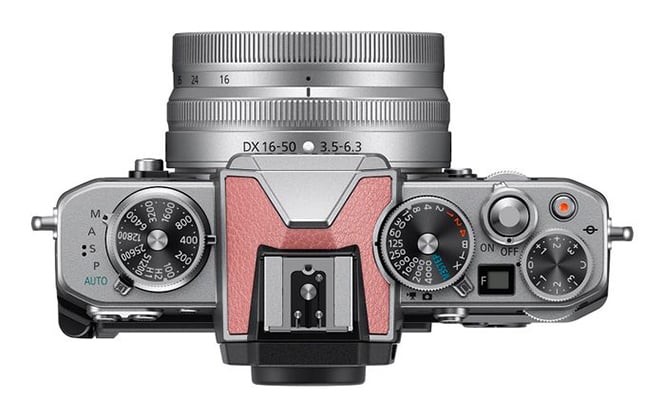 1018128_B.jpg - NIKON Z FC Coral Pink + NIKKOR Z DX 16-50mm Lens - Image 2