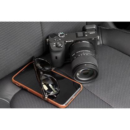 1018948_C.jpg - Sigma 18-50mm f/2.8 DC DN Contemporary Lens for Sony E - Image 3