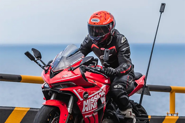 1020108_B.jpg - Insta360 Motorcycle U-Bolt Mount - Image 2