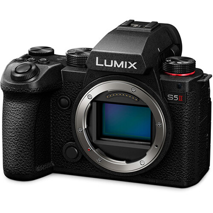 1020388_E.jpg - Panasonic S5II Body Only + Bonus S 85mm Lens