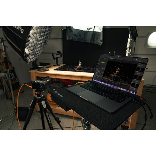 1024438_A.jpg - Tether Tools TetherPro Optima USB-C Cable 9.4m Non-Reflective Orange Straight - Image 1