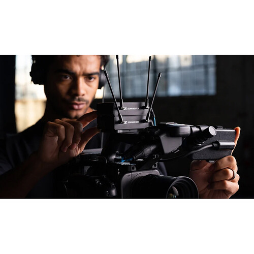 1025438_D.jpg - Sennheiser EW-DP ENG SET Wireless Combo Microphone System (R1-6: 520 to 576 MHz) - Image 4