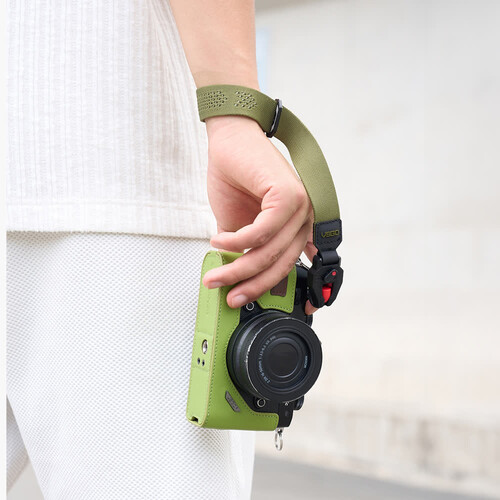 1026308_C.jpg - VSGO Black Snipe Casual Leisure Camera Wrist Strap (Avocado Glow) - Image 3