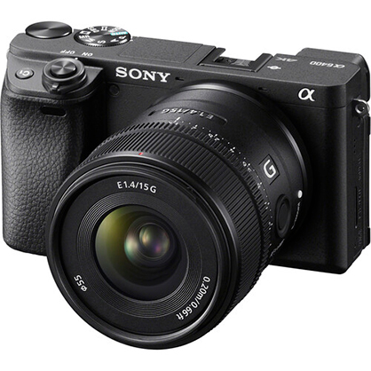 1019579_B.jpg - Sony E 15mm f/1.4 G Lens - Image 2