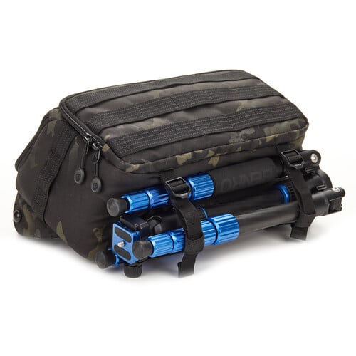 1021609_E.jpg - Tenba AXIS V2 Sling Bag (MultiCam Black, 6L)