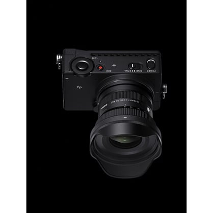 1021749_A.jpg - Sigma Sony E Mount 10-18mm F/2.8 DC DN Contemporary Lens - Image 1