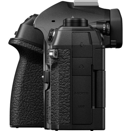 1022409_D.jpg - OM SYSTEM OM-1 Mark II Camera (Body Only)  + Bonus $200 Cashback - Thumbnail 4