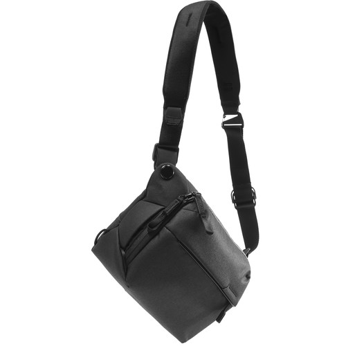 1025249_A.jpg - Peak Design Everyday Sling (Black, 3L) - Image 1