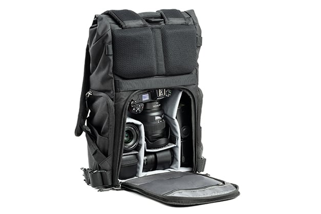 1025399_D.jpg - Think Tank Photo FocusPoint Rolltop Camera Backpack (Asphalt Black, 30L) - Thumbnail 4