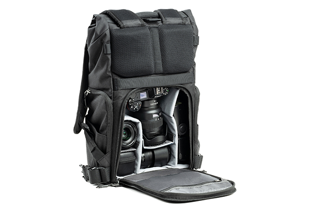 1025399_D.jpg - Think Tank Photo FocusPoint Rolltop Camera Backpack (Asphalt Black, 30L) - Image 4