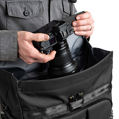 1026789_E.jpg - ThinkTank FocusPoint Crossbody Bag 8L Black - Image 5