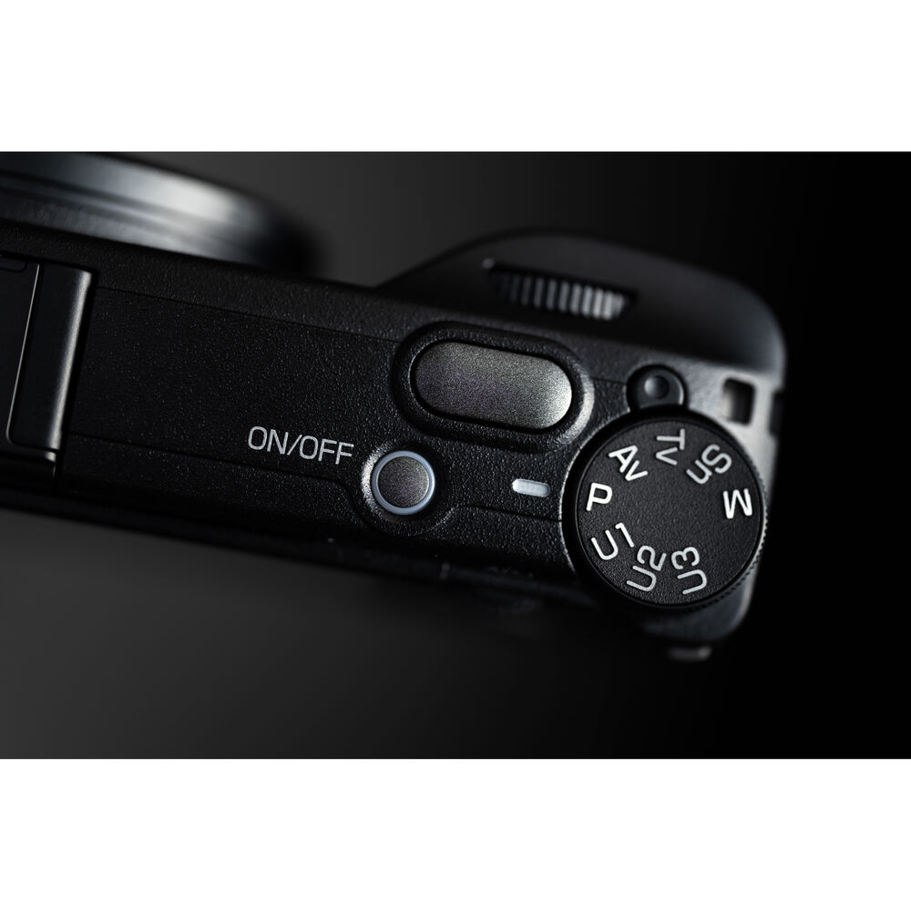 1026879_C.jpg - Ricoh GR IV Digital Camera (30th Anniversary Edition Kit) - Image 3