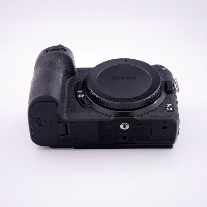 S-H-2CH7Y6_3.jpg - Nikon Z6 II Body - 4K Frames - Image 2