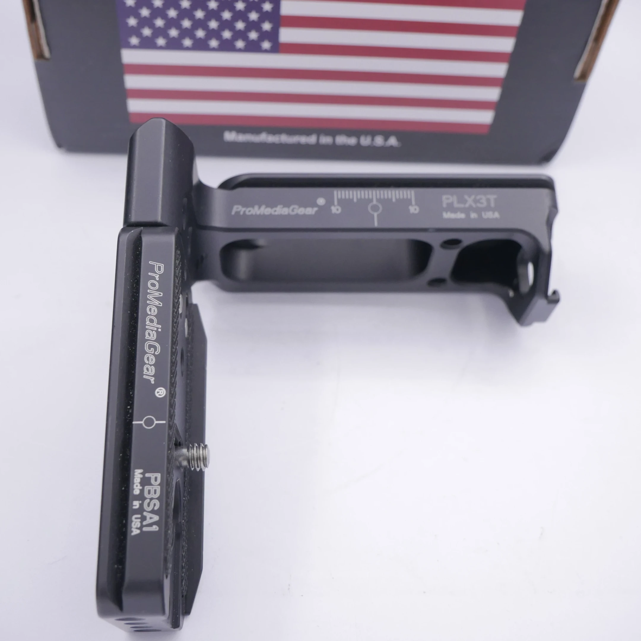 S-H-2JHPSV_2.webp - ProMediaGear L-Brackert PLSA74t-QD for Sony A7 IV (was $89) - Image 1