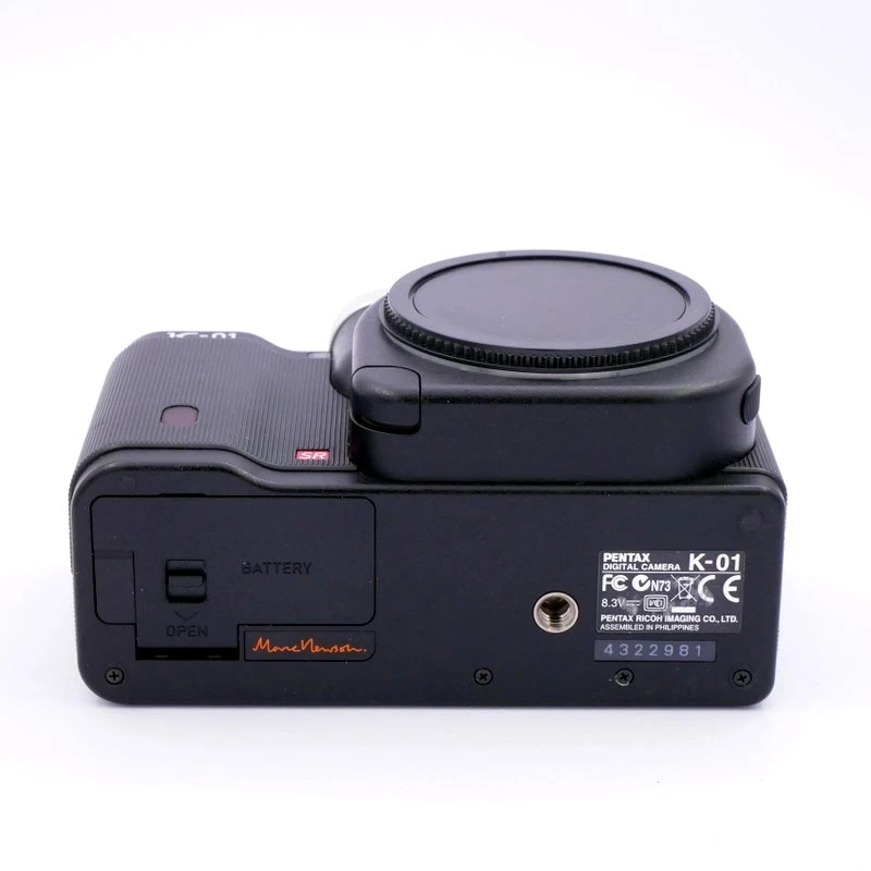 S-H-2LS65E_4.webp - Pentax K-01 Body - 45K Frames - Thumbnail 4