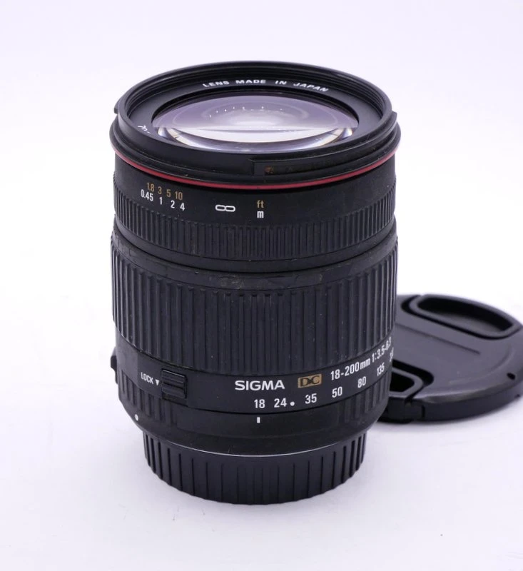 Best image for Sigma AF 18-200mm F/3.5-6.3 DC Lens in Canon EF-S Mount