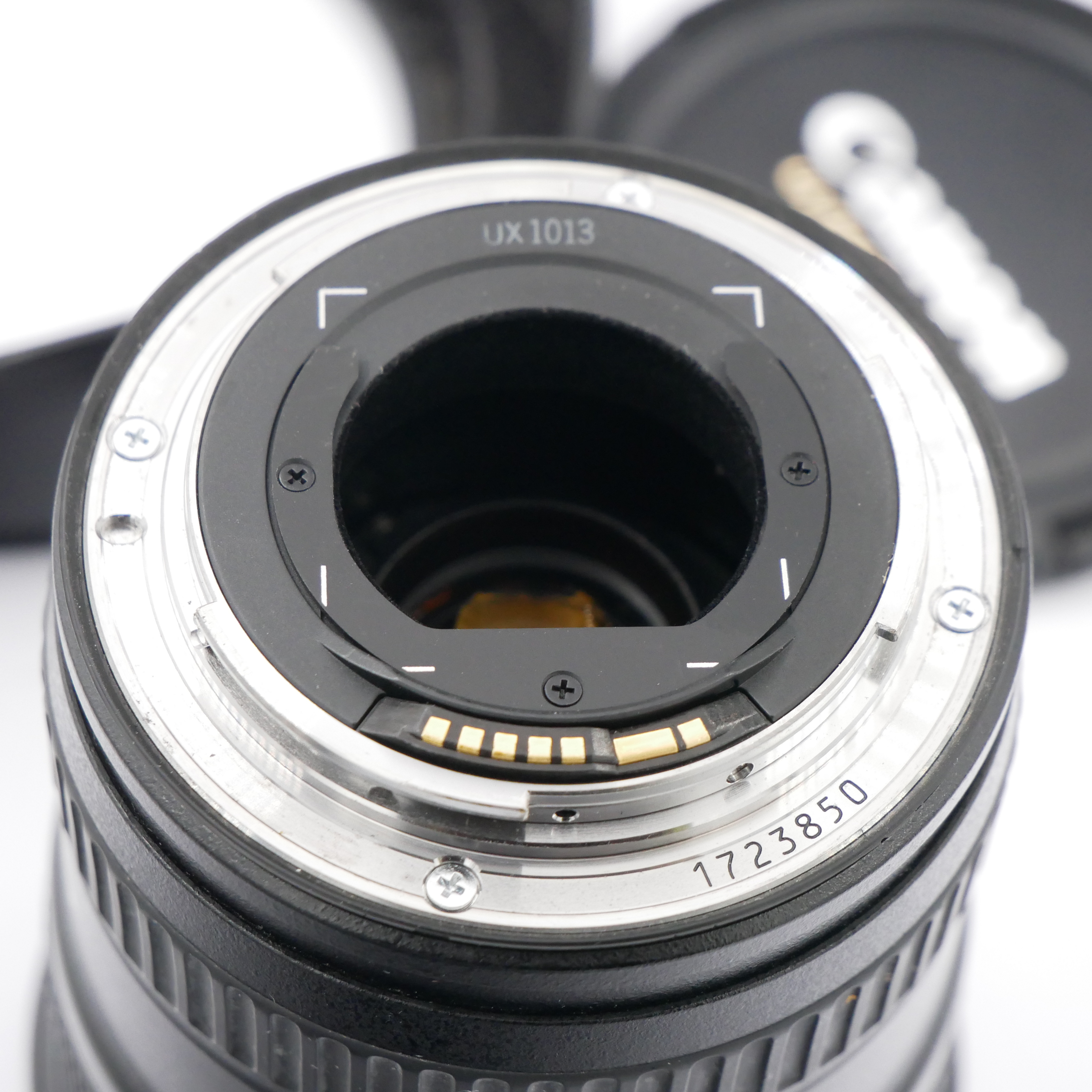 S-H-2T76P4_3.jpg - Canon EF 17-40mm F/4 L USM Lens - Image 2