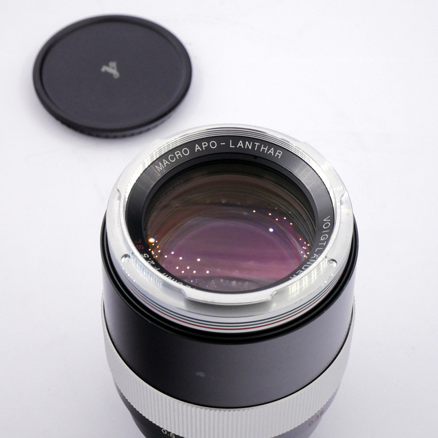 S-H-2TWK32_2.jpg - Voigtlander MF 125mm F/2.5 SL APO-Lanthar Macro Lens in Canon EF Mount - Image 1
