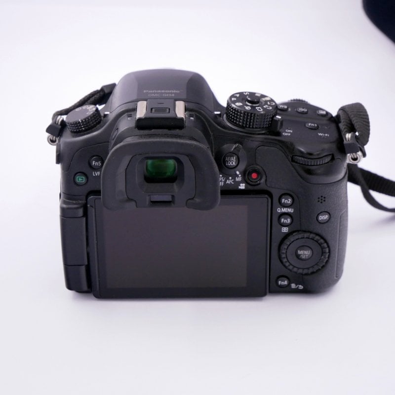 S-H-3498L3_3.jpg - Panasonic GH4 w. 14-140mm f/3.5-5.6 ASPH O.I.S lens - Thumbnail 3