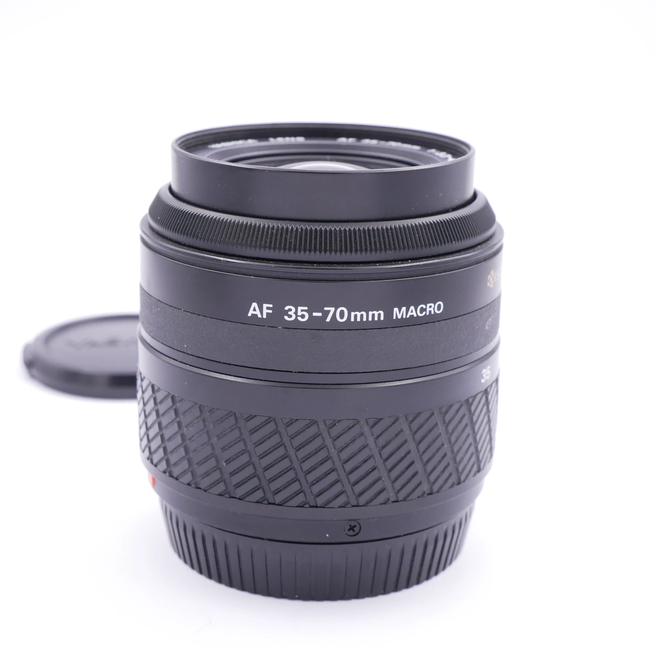 Yashica Kyocera AF 35-70mm F3.3-4.5 Macro for Yashica AF-Mount - Best Available Image