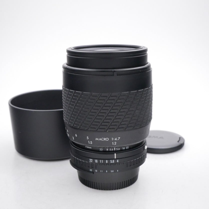 Best image for Sigma MF 70-210mm F4-5.6 UC Zoom Lens for Nikon FX-Mount 