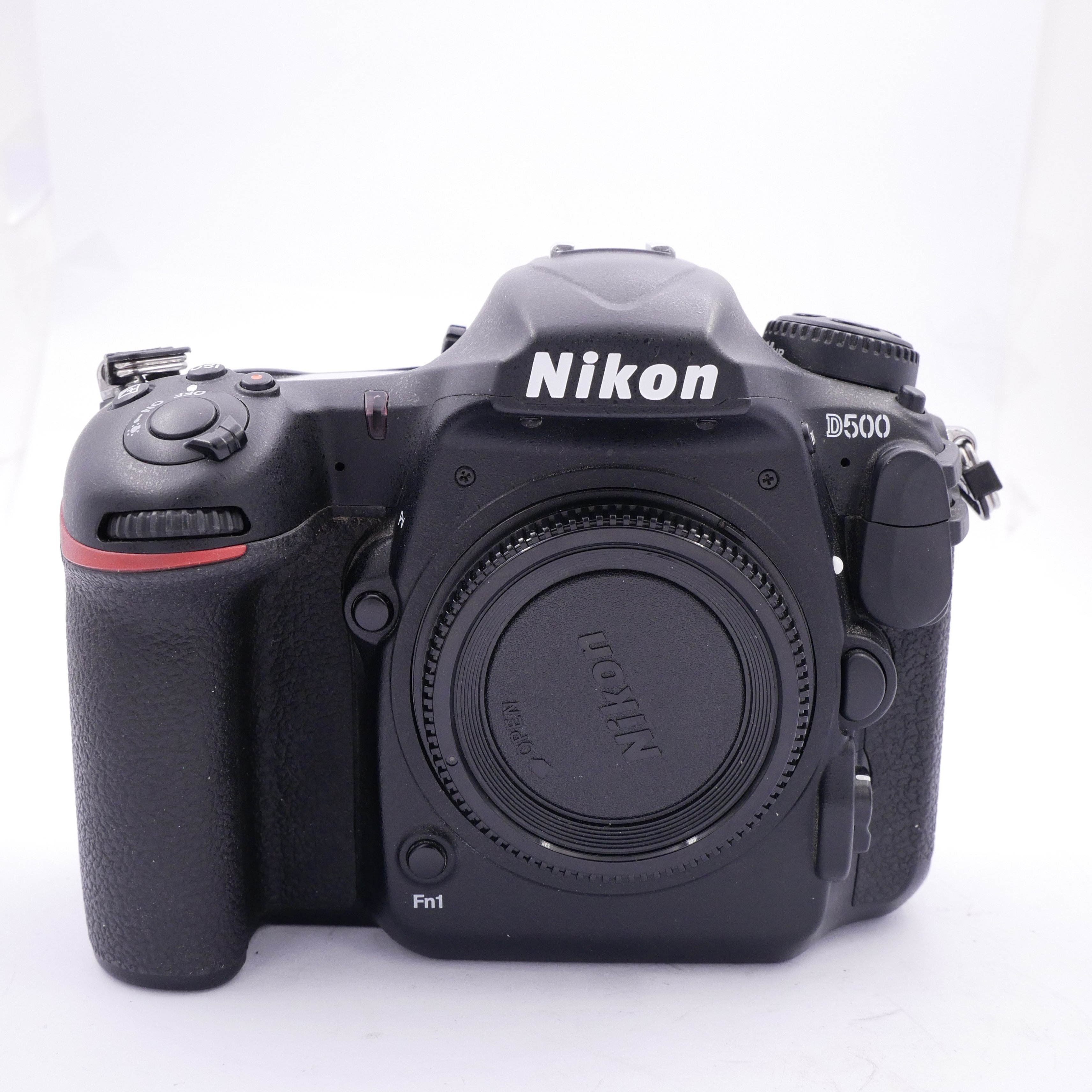 Best image for Nikon D500 Body Only 94,000k Frames