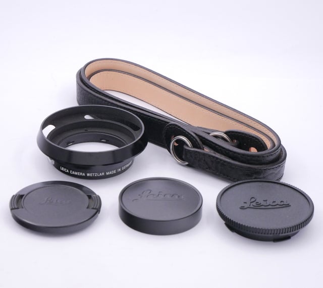 S-H-3TV5L2_5.jpg - Leica Monochrom M246 + 35mm F/2 Summicron Asph "Make Your Mark" Edition - Image 1